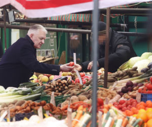 Pierwsze zdjęcia Jarosława Gowina po chorobie. Tak choroba zmieniła polityka