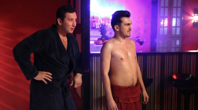 Barwy szczęścia. Klub dla swingersów w domu Basi