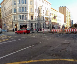 Z alei Wojska Polskiego wycięto kilkanaście drzew