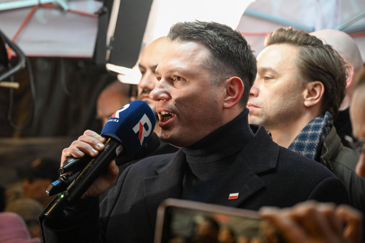 Chaos pod Trybunałem Konstytucyjnym