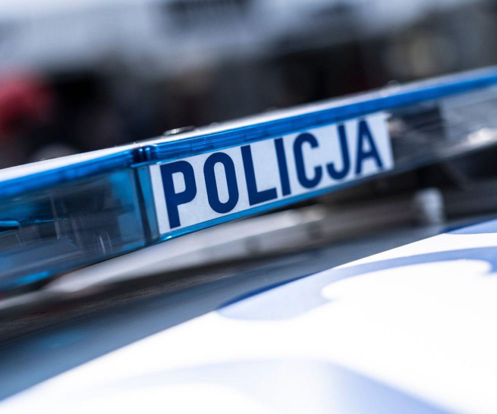 Oszustwo w Krakowie. Policjanci zatrzymali 22-latka na gorącym uczynku