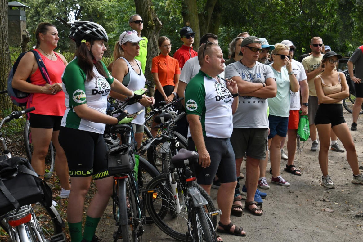 Za nami już II tegoroczna wycieczka z cyklu "Wakacje na rowerze". Trzecia odbędzie się 5 sierpnia 2024 roku. Trwają zapisy!