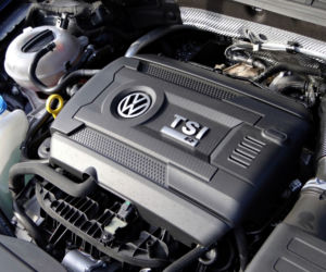 Volkswagen Golf R 2.0 TSI 300 KM