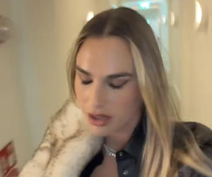 Aryna Sabalenka z głębokim dekoltem