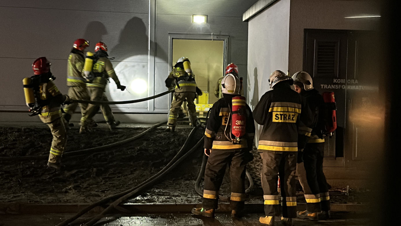 Gigantyczny pożar piekarni w Małopolu  Zdjecia od Rytla powinny być