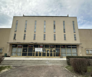 Ostrów. Komeda po przetargu. Jest kupiec na dawne kino?