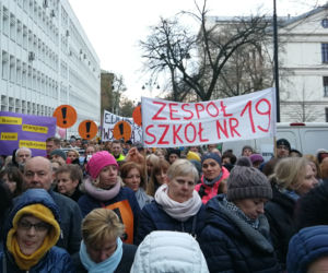 Łańcuch światła z Wykrzyknikiem w Bydgoszczy