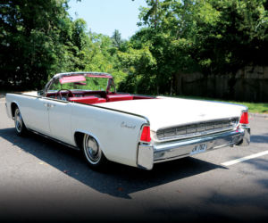 Lincoln Continental Convertible / limuzyna Johna Fitzgeralda Kennedy'ego
