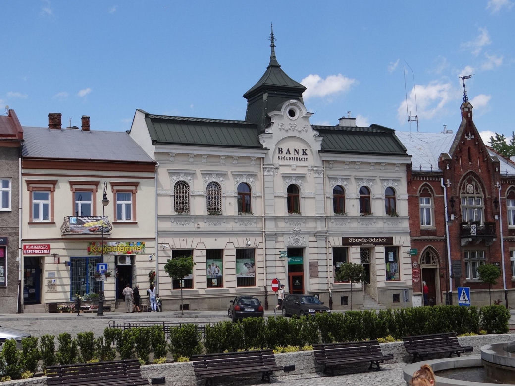 To jedno z najsławniejszych miast w Małopolsce. Znajduje się w nim najpiękniejsza plebania