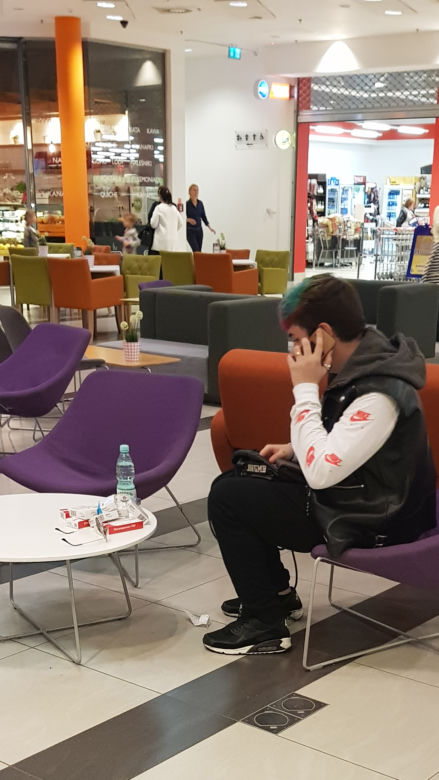 Gwiazdor disco polo o pseudonimie NEF funkcjonuje dzięki silnym lekom narkotycznym!