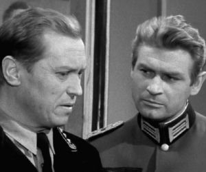 To Hans Kloss czy Hermann Brunner? Tylko wierny widzi dokończy w quizie te kultowe cytaty ze Stawki większej niż życie
