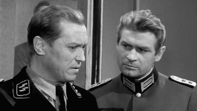 To Hans Kloss czy Hermann Brunner? Tylko wierny widzi dokończy w quizie te kultowe cytaty ze Stawki większej niż życie