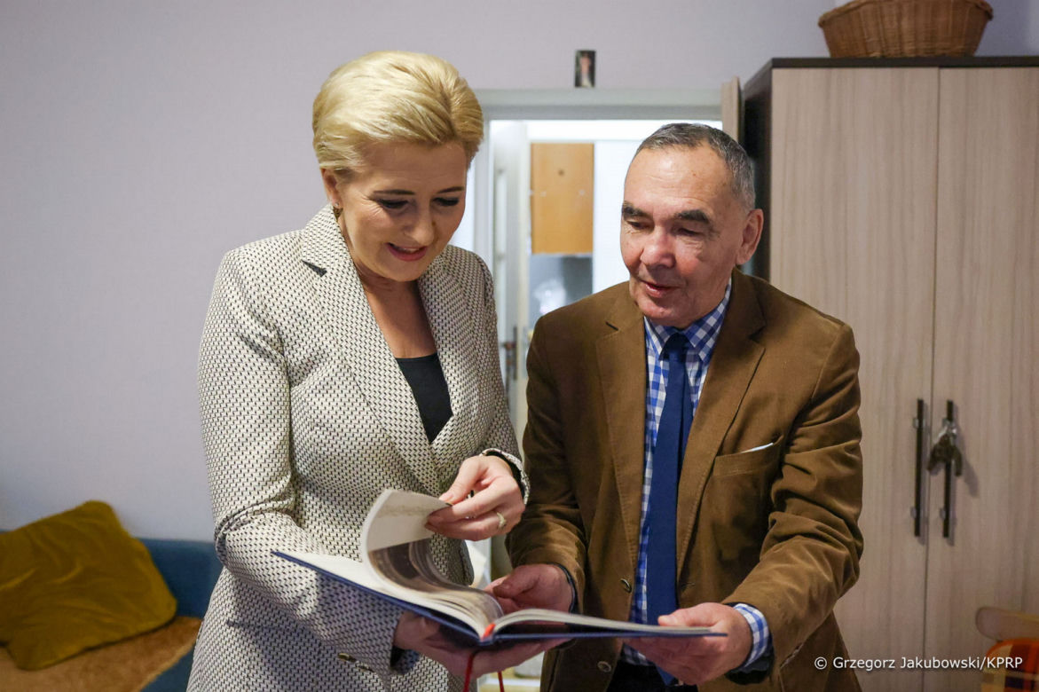Agata Duda odwiedzała pana Marka. Szczególny powód 
