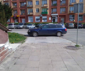 Mistrzowie Parkowania ze Starachowic i okolic. Musicie to zobaczyć
