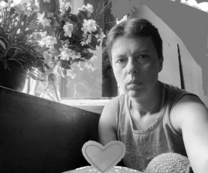 Runęli z balkonem, winnych nie ma