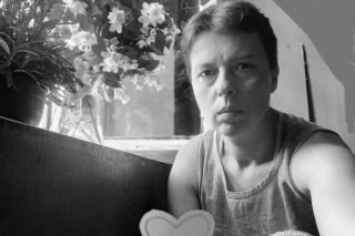 Runęli z balkonem, winnych nie ma