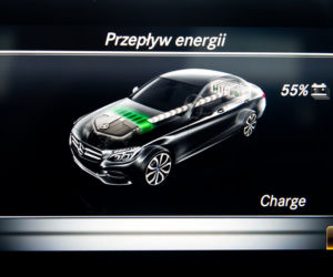 Mercedes-Benz C300 BlueTEC Hybrid