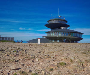 Budynek Obserwatorium Meteorologicznego na Śnieżce