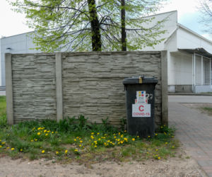 Naznaczyli chorych na koronoawirusa