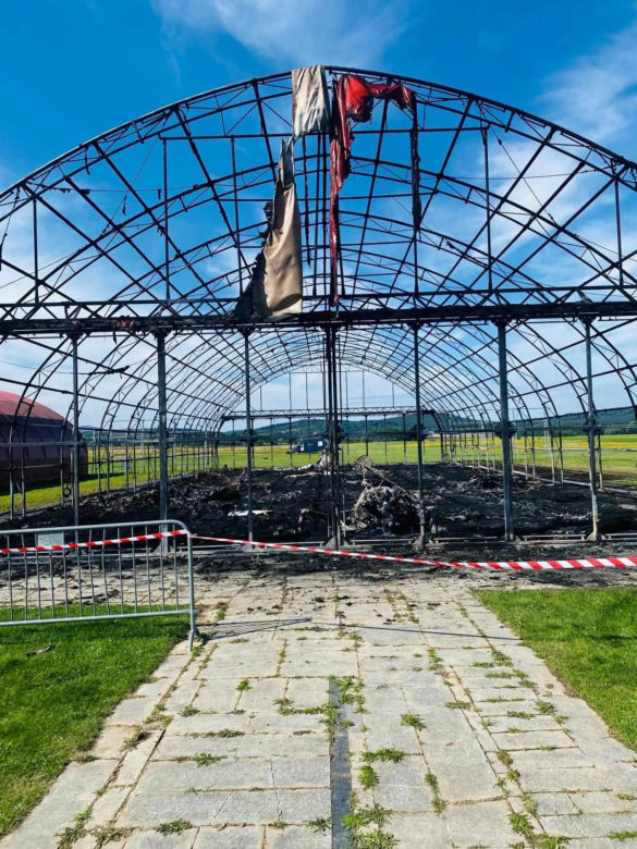 Hangar z samolotami doszczętnie spłonął