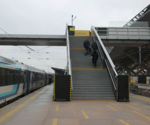 Pierwszy pociąg wjechał na Dworzec Zachodni. Wielkie otwarcie w poniedziałek
