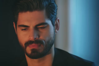 Panna młoda, odcinek 27. Cihan, Hancer