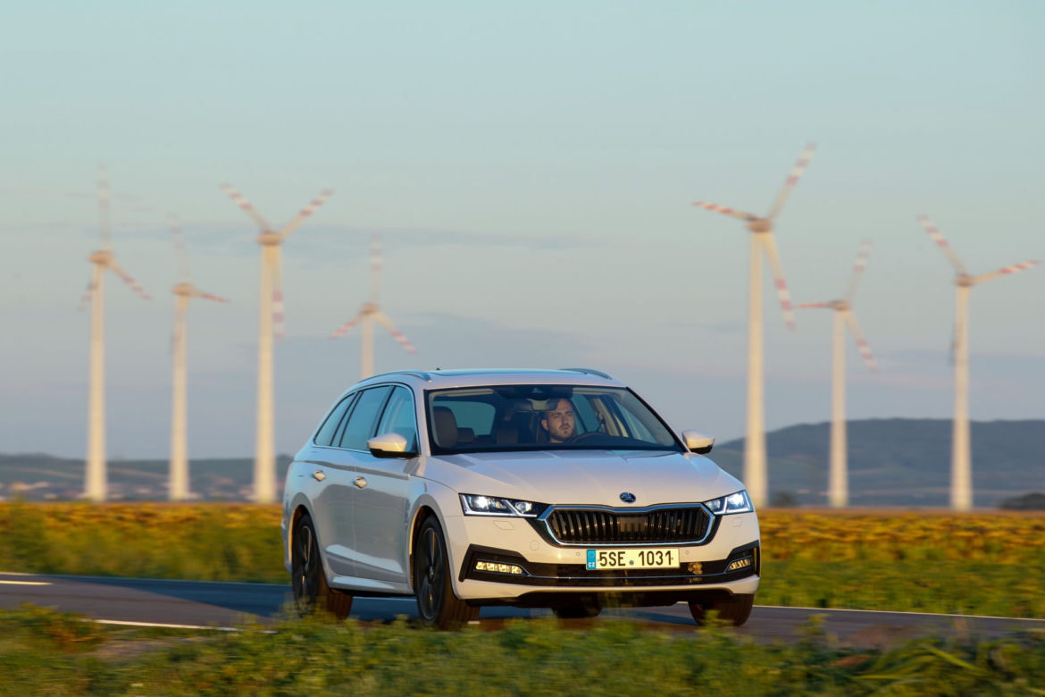 Nowa Skoda Octavia e-Tec