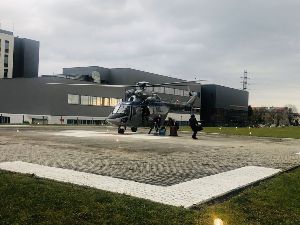 To mogły być ostatnie chwile 31-latka. Jego nowe serce przybyło w ostatniej chwili