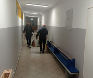 Szkoła Mistrzostwa Sportowego w Tarnowie i Klub Czarownic pomagają dzieciom na Ukrainie
