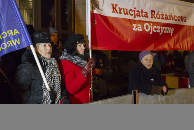 Różaniec kontra porno