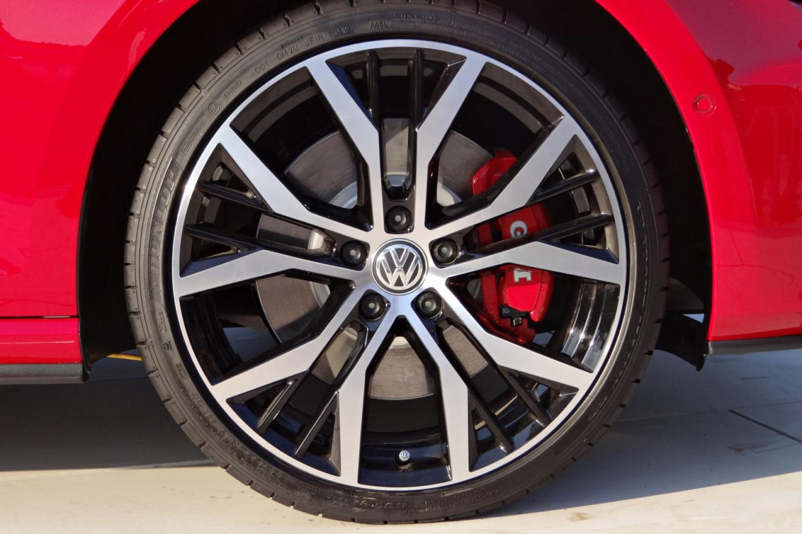 Volkswagen Golf 7 GTI
