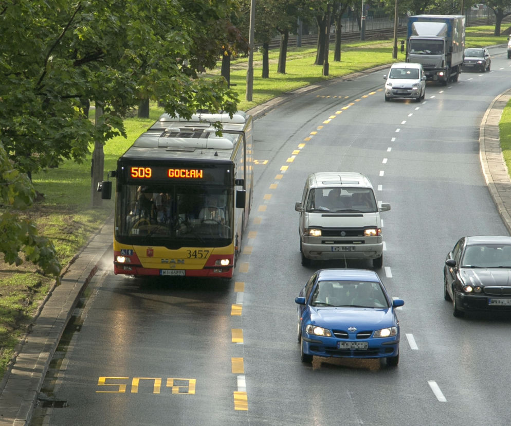Autobus, komunikacja miejska