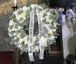 Wielkie pożegnanie Andrzeja Morozowskiego. Na Powązkach pojawił się tłum znanych osób