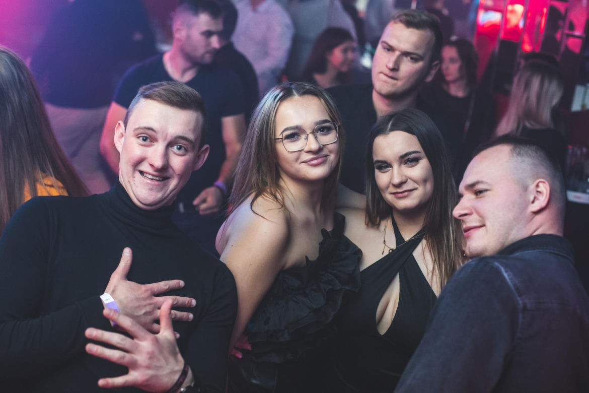 Listopadowe imprezy w kieleckich klubach Maska oraz UltraViolet