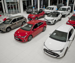 Toyota Romanowski Kraków - nowy salon Toyoty i Lexusa