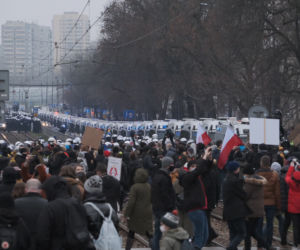 Dom Jarosława Kaczyńskiego otoczony jak twierdza