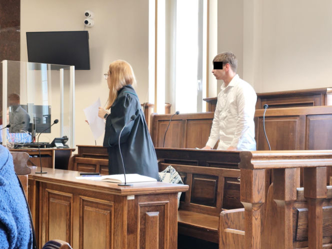 Ruszył proces Karola B. Sprawa 11-letniej Patrycji toczy się za zamkniętymi drzwiami