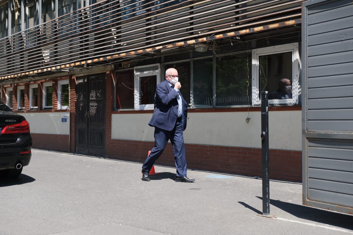 Politycy PiS zjeżdżają do Kaczyńskiego do centrali partii