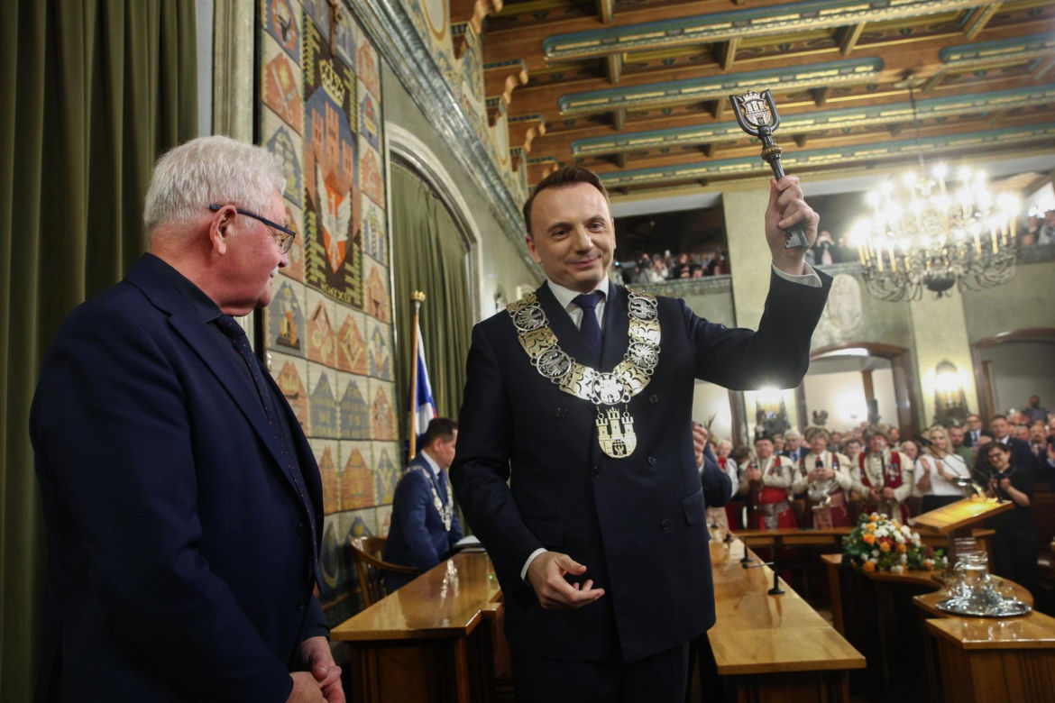 Zaprzysiężenie Gibały. Emocje sięgały zenitu