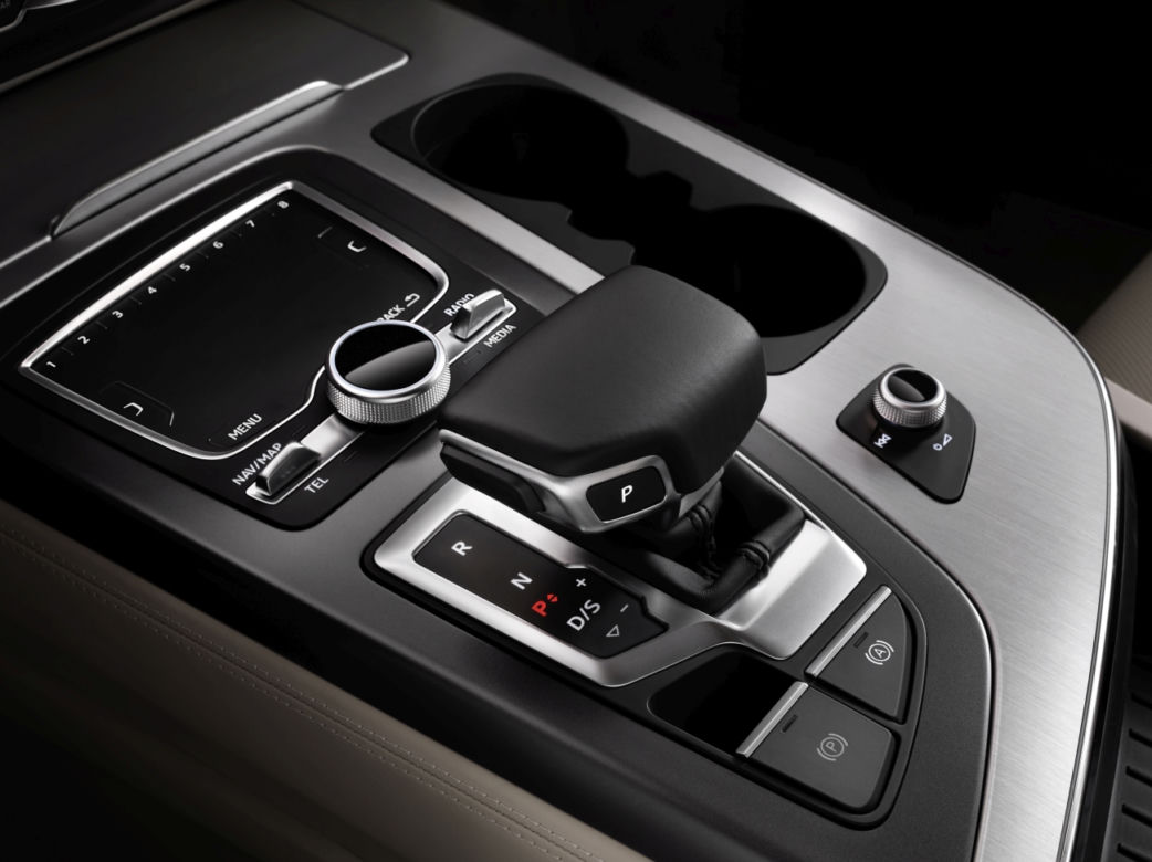 2015 Audi Q7 - nowa II generacja