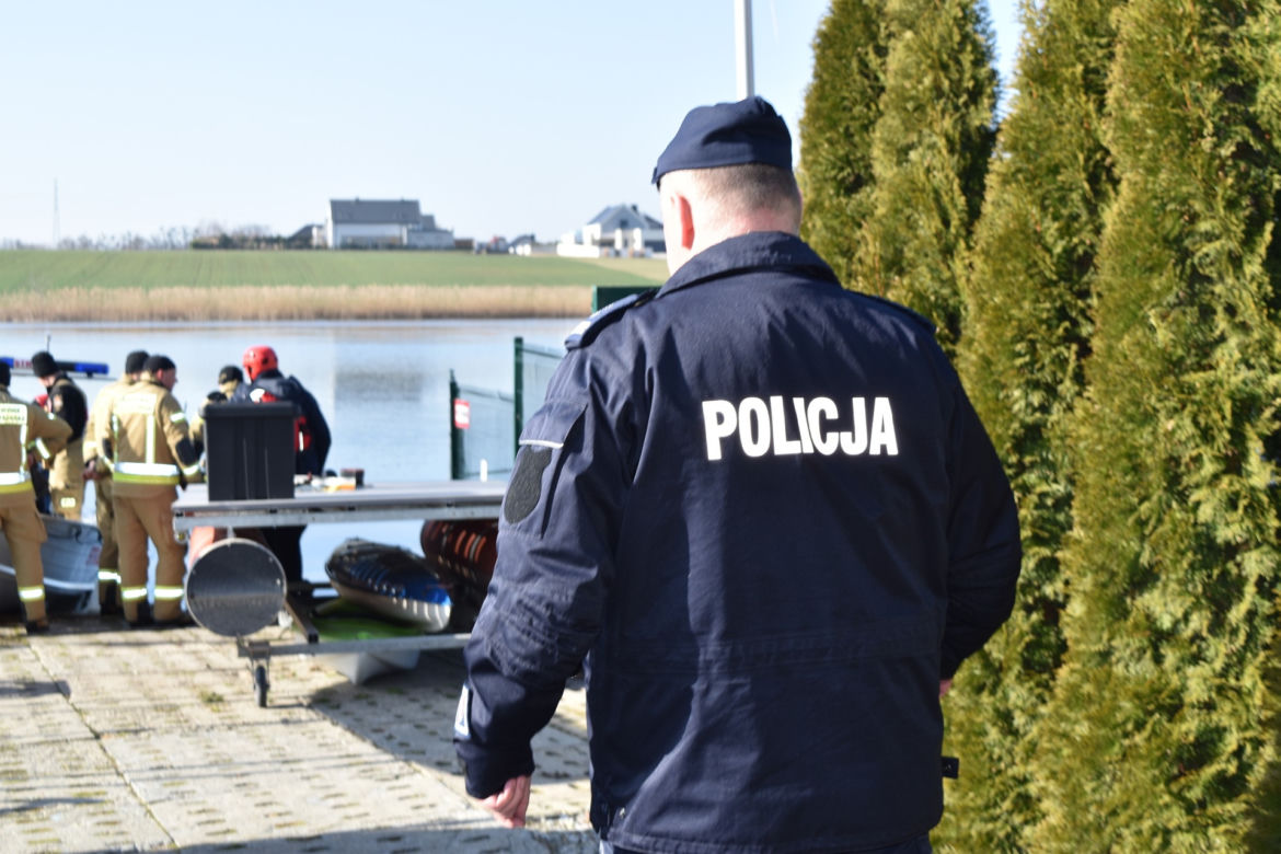 Jędrzej poszedł na dyskotekę i nie wrócił. Nurkowie znaleźli jego ciało w stawie