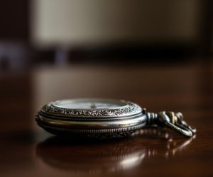 Książę Filip ostrzegał Harry'ego przed Meghan. Jakie dwa zdania usłyszał wnuk?