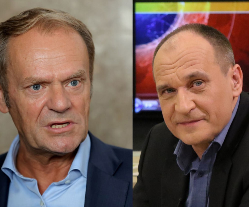 Portretowe zestawienie Donalda Tuska w jasnej koszuli i marynarce z Pawłem Kukizem w ciemnej koszuli i marynarce. Tusk ma zaciśnięte usta, a Kukiz delikatnie się uśmiecha. Więcej o ich spięciu przeczytasz na naszym portalu.