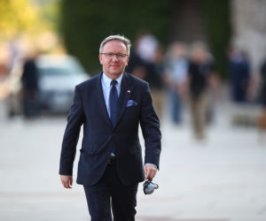 Prezes PiS na Wawelu z rodziną. Hołd Kaczyńskim oddali też Morawiecki i Szydło