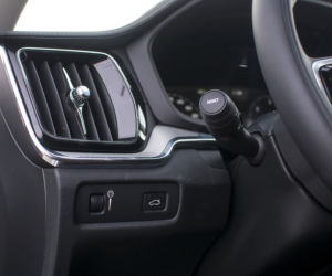 Volvo V60 D4 8AT Inscription