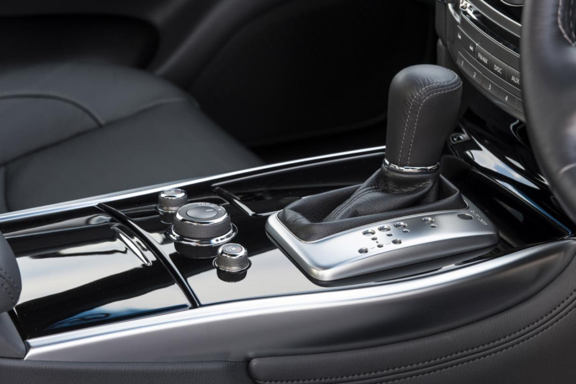 2015 Infiniti Q70