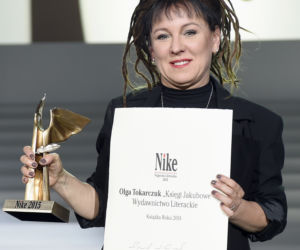 Olga Tokarczuk dostanie tort jak medal Nobla