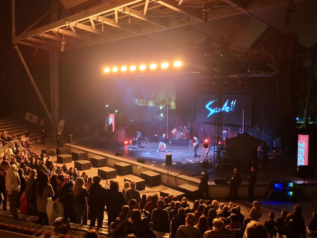 PGS Rock Festival na Kadzielni. Tłumy fanów śpiewały z LemON-em i Ewą Farną