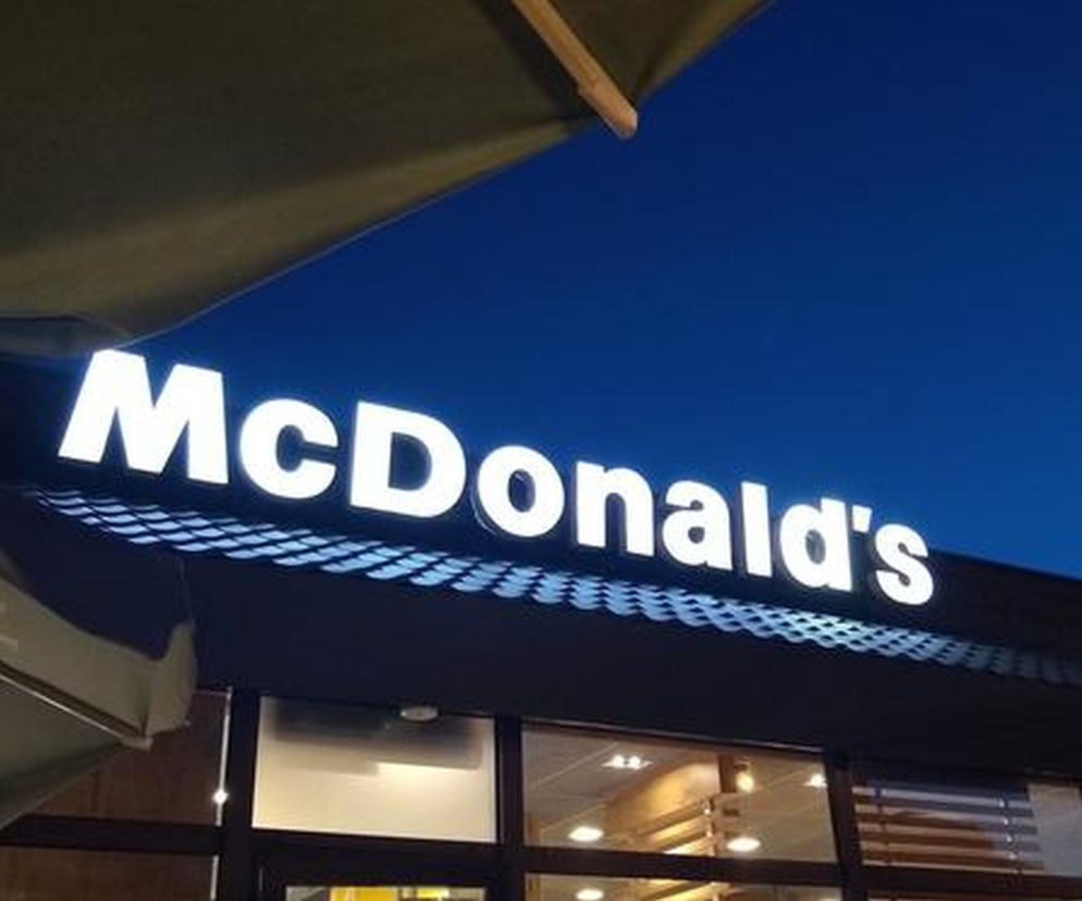 McDonald's w wigilię i w Boże Narodzenie 2021. Godziny otwarcia w Białymstoku