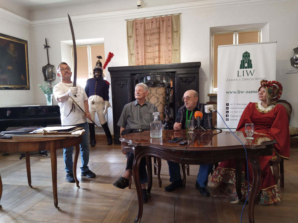 Fotorelacja z 19. Turnieju Rycerskiego na Zamku w Liwie i z podpisania listu intencyjnego w sprawie nowej wystawy